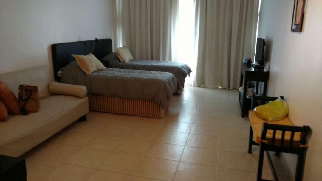 Concord Zafiro Pilar Apartment *