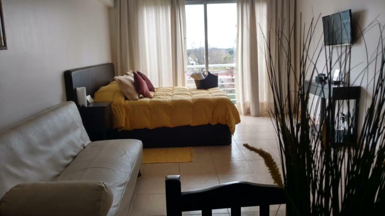 Apartment Concord Zafiro Pilar *